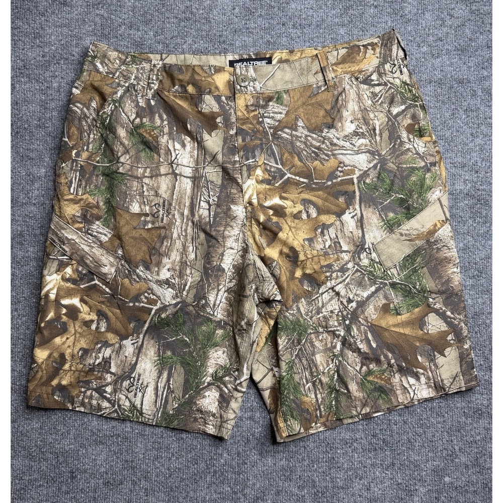 Realtree Men's Camouflage Cargo Shorts L Camo Fishing Outdoor Hunting
